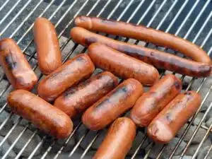 Yksi virhe pilaa grillimakkaran: "Ei kannata laittaa..." Yksi virhe pilaa grillimakkaran: ”Ei kannata laittaa…”