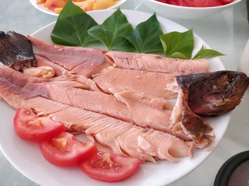 Näin saat savukalaa kaupasta jopa puoleen hintaan: Loistava kikka!