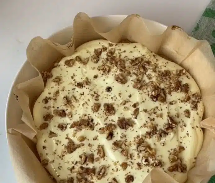 Tätä porkkanakakkua voi syödä jopa aamiaiseksi: Täynnä kuituja, proteiinia ja vitamiineja