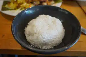 Riisistä tuli tosi hyvää, kun korvasin puolet vedestä tällä