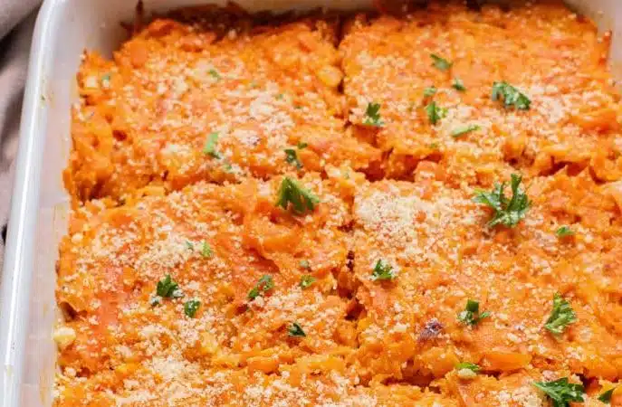 Tämä joululaatikko kannattaa tehdä jo nyt pakastimeen - raaka-aine on parhaimmillaan Tämä joululaatikko kannattaa tehdä jo nyt pakastimeen – raaka-aine on parhaimmillaan