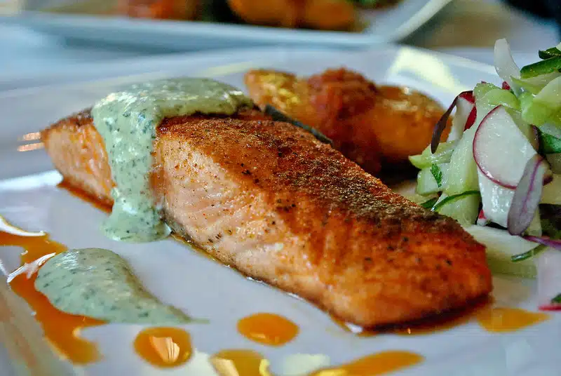 Täydellistä lohta ainoastaan 10 minuutissa – Sarin mainio arkiresepti