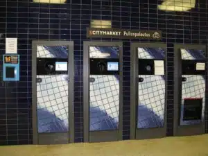 Näin ”tienaat enemmän”, pullonpalautuksessa – toimittajan kikka