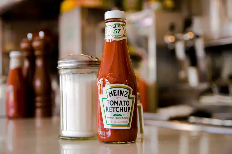 Näin ketsuppi kuuluu säilyttää: ”Vain yksi oikea vastaus on koskaan ollut olemassa”