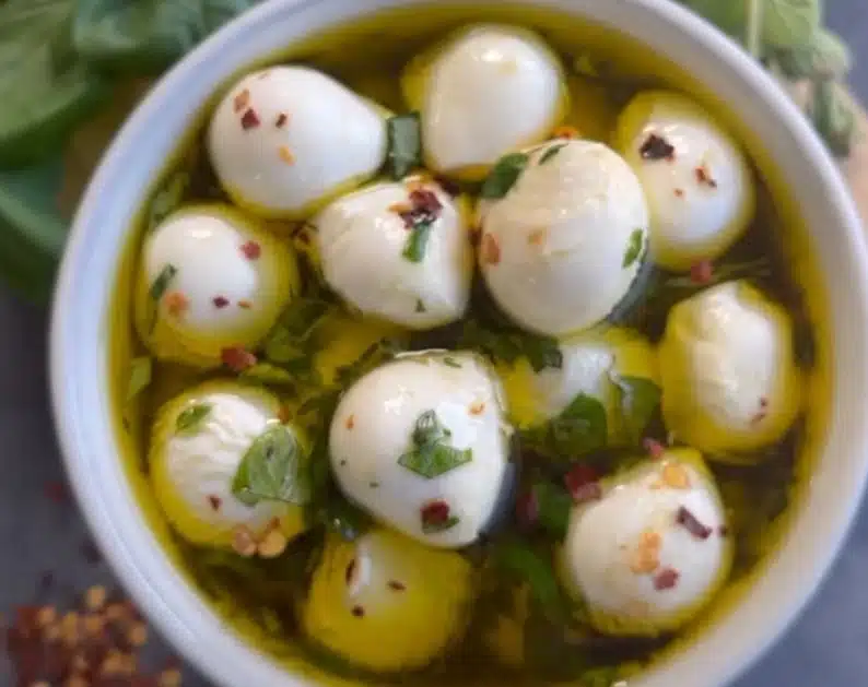 Näin teet kaupan mozzarellapalloista herkullisia – helppo ja nopea kikka