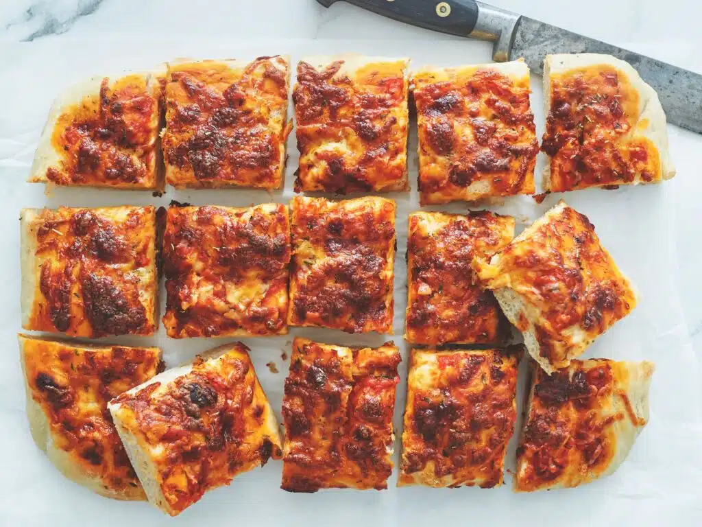 Camillan valmistama leipä on aivan kuin pannupizzaa – tässä herkullinen resepti