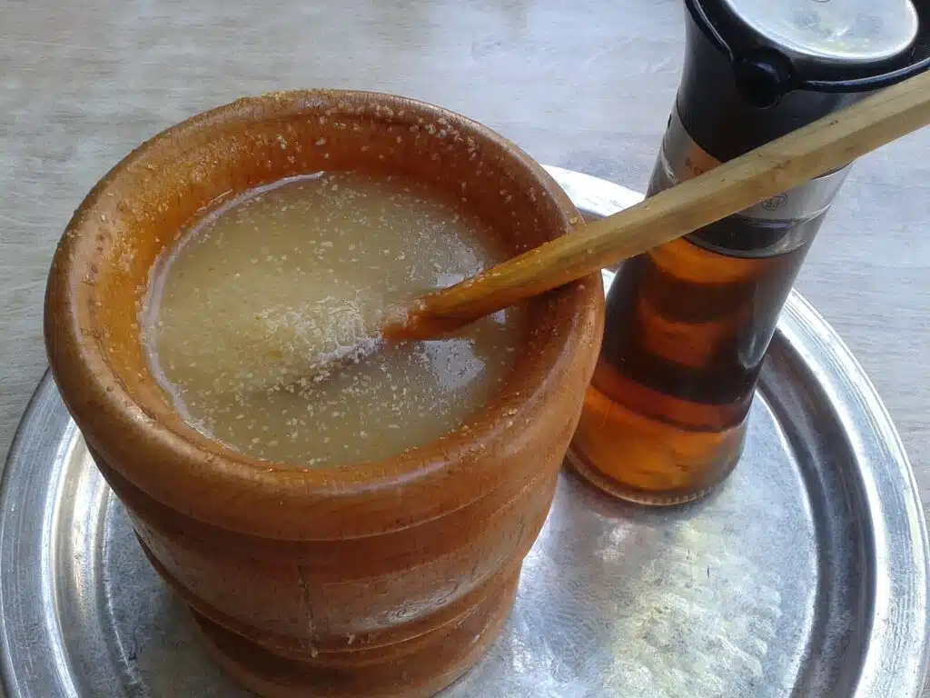 Henri Alén lorauttaa tätä melkein joka ruokaan: ”Niin älyttömän hyvää tulee”