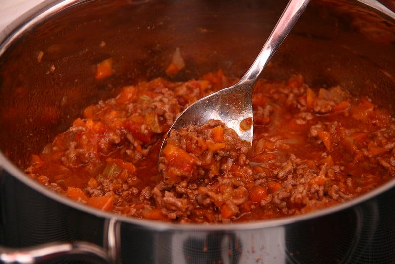 Lisää loraus tätä bolognesen sekaan – mausta tulee täyteläisempi ja syvempi