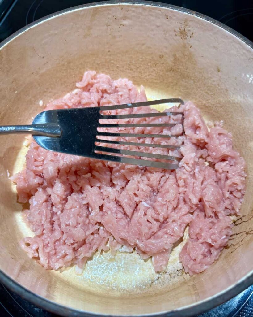 Suolainen pannari, jonka syömistä ei voi lopettaa - reseptissä on pieni juju stroganoff 1