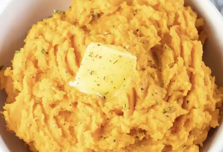 Lisäsin perunamuusiin tätä juuresta – Lopputulos? Kaunis väri ja parempi maku