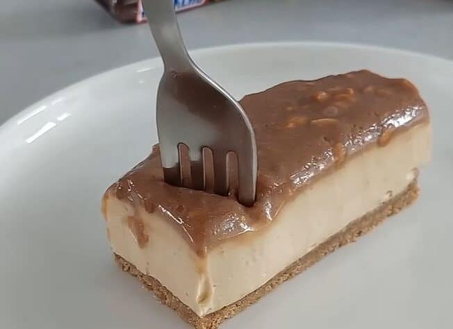 Snickers-patukoista saa syntisen jälkkärin – hymy nousi huulille, kun maistoin tätä