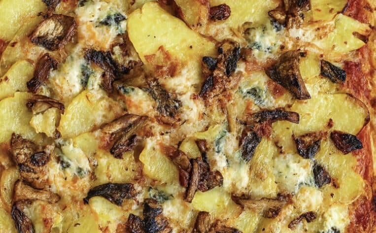 Kurkkaa mitä valmistin edellisen päivän keitetyistä perunoista - koko perhe ihastui tähän Kurkkaa mitä valmistin edellisen päivän keitetyistä perunoista – koko perhe ihastui tähän