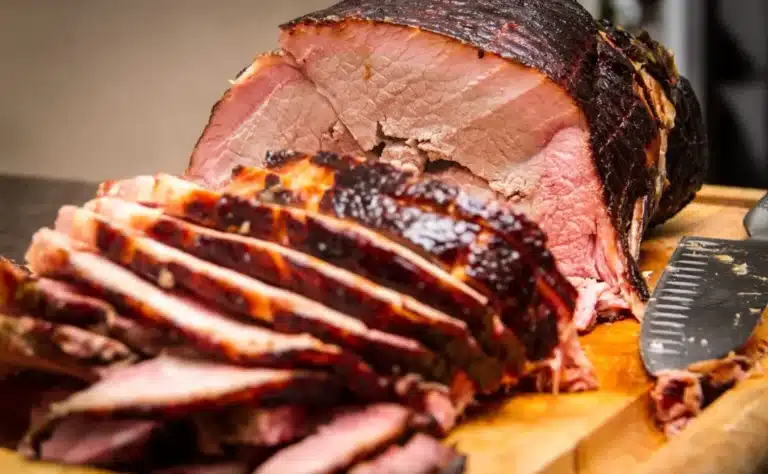 Ensi vuonna aion valmistaa kinkun näin - ystäväni mukaan kaikista mehukkain Ensi vuonna aion valmistaa kinkun näin – ystäväni mukaan kaikista mehukkain