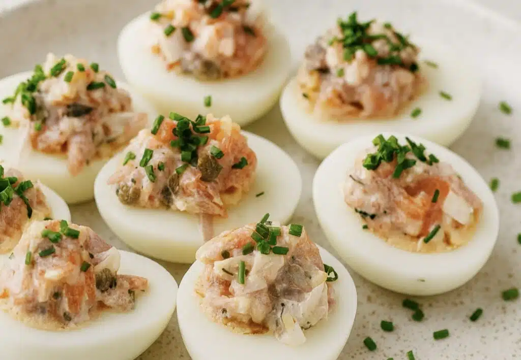 Isoäitini valmisti aina tätä kananmunaherkkua juhlapöytään – niin hyvää!