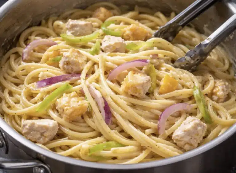 Harri Syrjänen lisää pastaan ”kielletyn aineksen” – uskallatko kokeilla?