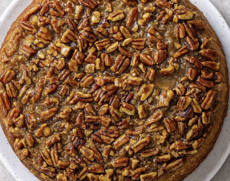 Kokeile tätä pekaanikakkua, kun haluat tehdä vaikutuksen ilman vaivaa Kokeile tätä pekaanikakkua, kun haluat tehdä vaikutuksen ilman vaivaa