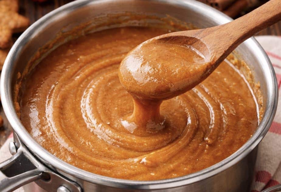 Sekoitin piparit voin ja kondensoidun maidon kanssa: voi luoja, miten hyvä kastike! Sekoitin piparit voin ja kondensoidun maidon kanssa: voi luoja, miten hyvä kastike!