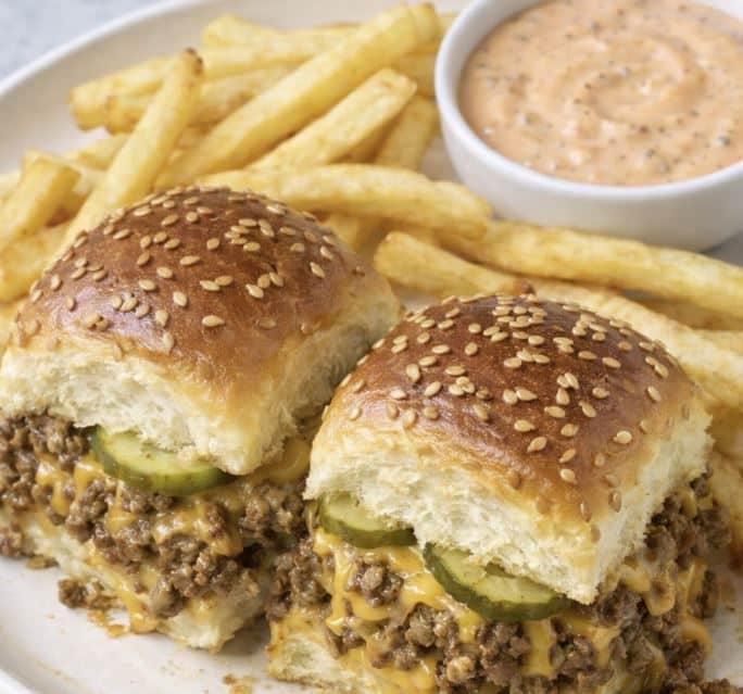 Juustohampparivuoka on mainio leffaherkku.