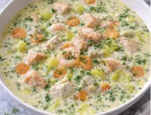 Pieni lisäys teki kalakeitosta sairaan hyvää - kaikki ottivat santsikierroksen Pieni lisäys teki kalakeitosta sairaan hyvää – kaikki ottivat santsikierroksen