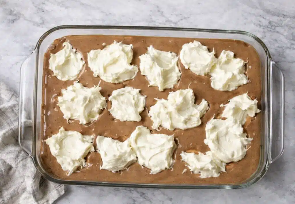 Suklainen maanjäristyskakku - koko perheeni uusi suosikki on tässä Suklainen maanjäristyskakku – koko perheeni uusi suosikki on tässä