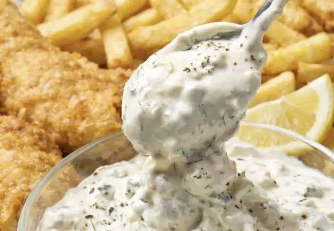 Tämä kastike on melkeinpä pakko osata – täydellistä kalan kanssa