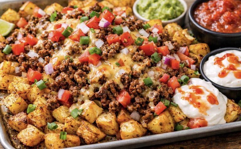 Ladatut perunat: helppoa, halpaa ja törkeän hyvää Ladatut perunat: helppoa, halpaa ja törkeän hyvää