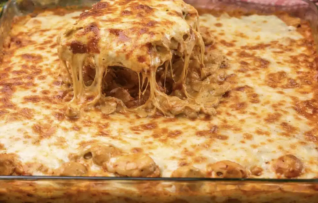 Arjen pelastaja: kermainen kana–perunapelti koko perheelle Arjen pelastaja: kermainen kana–perunapelti koko perheelle