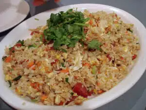 Kun rahat ovat tiukassa: valmistan 15 minuutin riisipannun