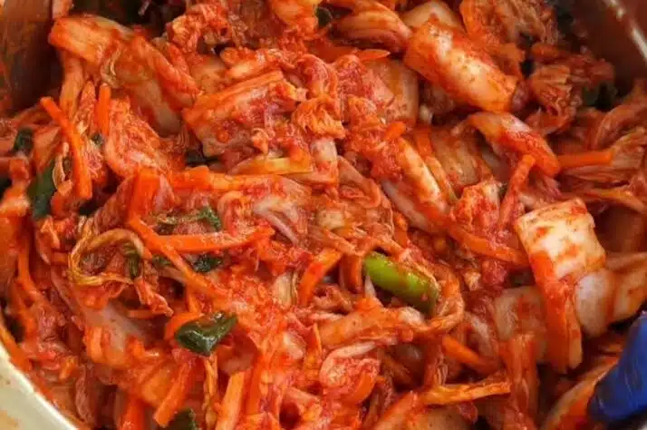 Helppo kimchi aloittelijoille – edullinen, nopea ja maukas Helppo kimchi aloittelijoille – edullinen, nopea ja maukas